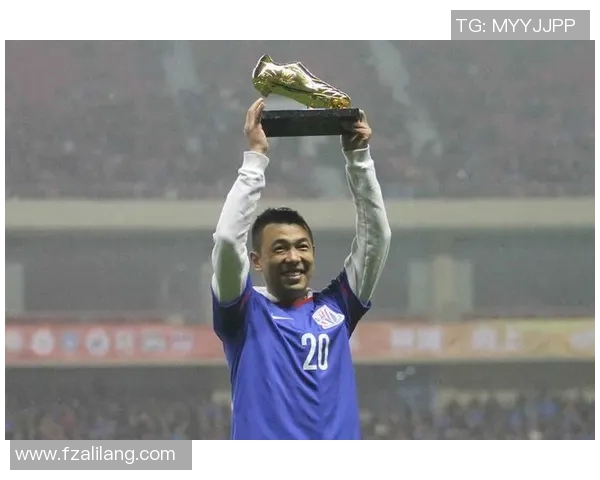中国传承足球明星联赛广州队展现青春风采助力足球文化传承与发展